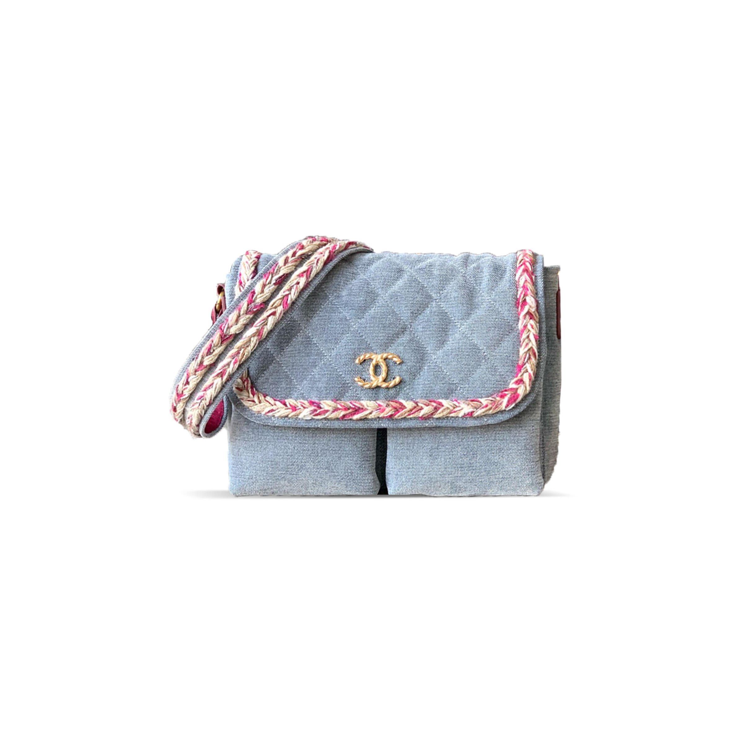 ch*el De*1m quilted messenger 396251 (27*22*8cm)